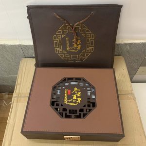 Sản phẩm kèo theo túi xách sang trọng