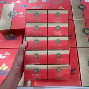 Mỗi hộp lớn An cung Deahan bao gồm 10 hộp nhỏ bên trong