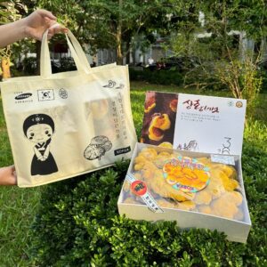 Sản phẩm kèm túi xách cao cấp