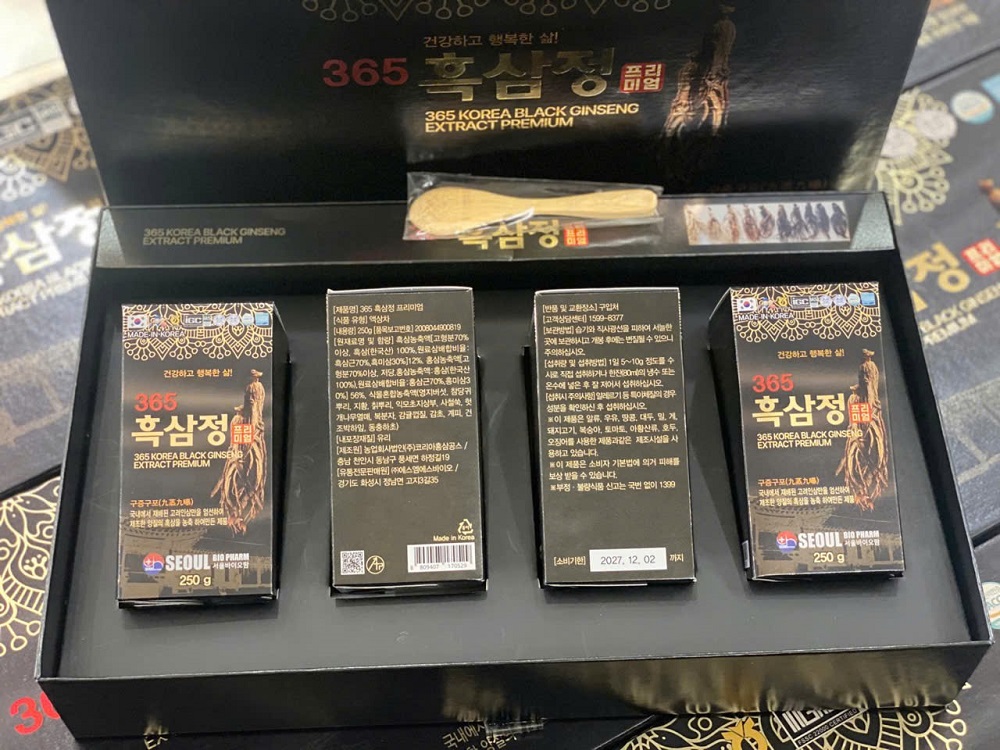 Mỗi hộp lớn gồm 4 hộp nhỏ bên trong hộp đóng cao cấp Mỗi hộp lớn gồm 4 hộp nhỏ bên trong hộp đóng cao cấp