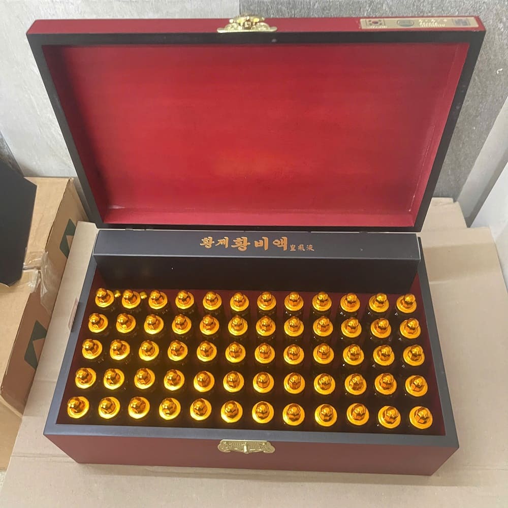 Mỗi hộp tinh chất bổ dược hoàng đế Hàn Quốc gồm 60 ống x 20ml Mỗi hộp tinh chất bổ dược hoàng đế Hàn Quốc gồm 60 ống x 20ml